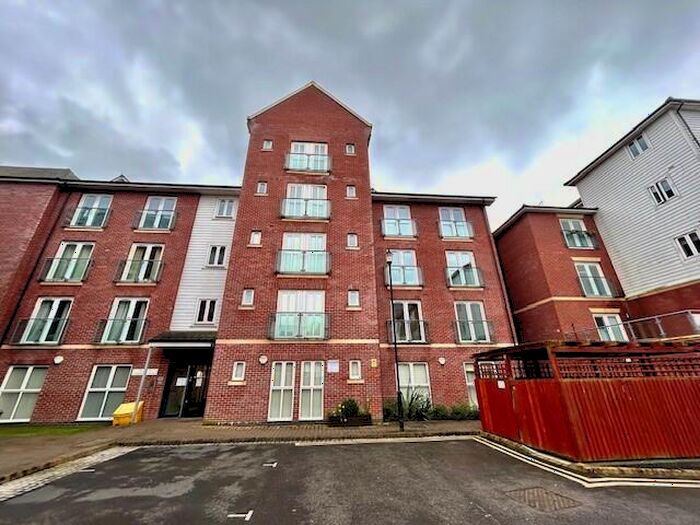 2 Bedroom Flat To Rent In Saddlery Way, Chester, CH1