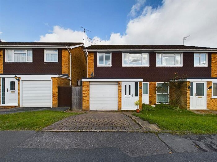 3 Bedroom Semi-Detached House To Rent In Hardwick Road, Tilehurst, Reading, RG30