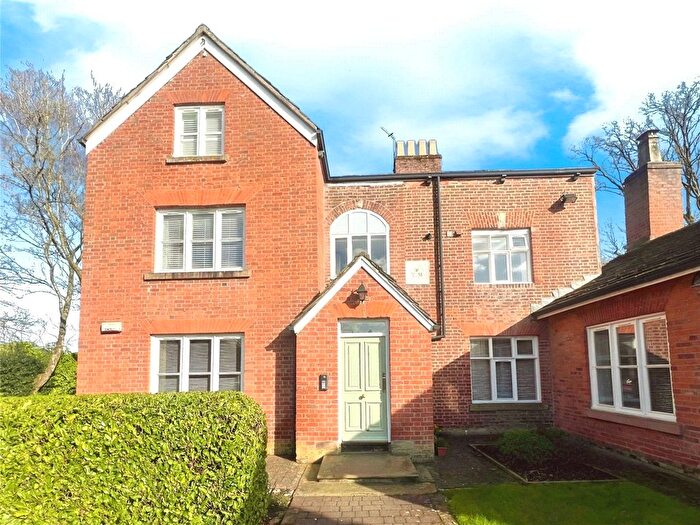 1 Bedroom Flat To Rent In Toad Pond Close, Swinton, Manchester, Greater Manchester, M27
