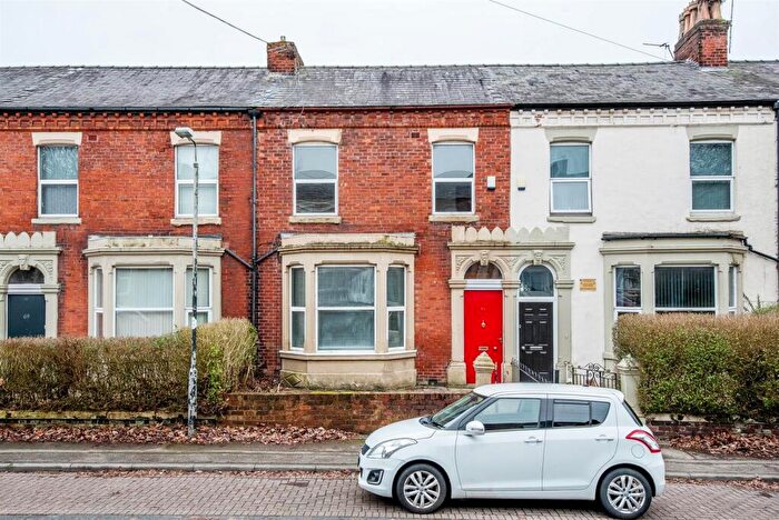 6 Bedroom Terraced House For Sale In Brackenbury Road, Preston, PR1