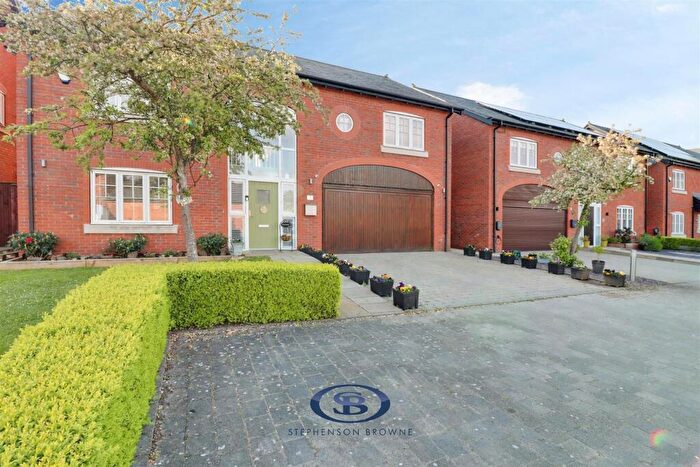4 Bedroom Detached House For Sale In Meadowside, Smallwood, Sandbach, CW11
