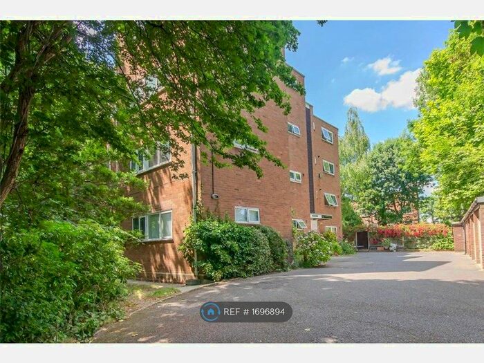 2 Bedroom Flat To Rent In Highview, London, N8