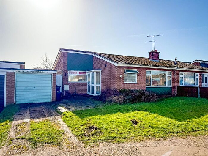 2 Bedroom Semi-Detached House For Sale In Sparrows Herne, Great Clacton, Essex, CO15