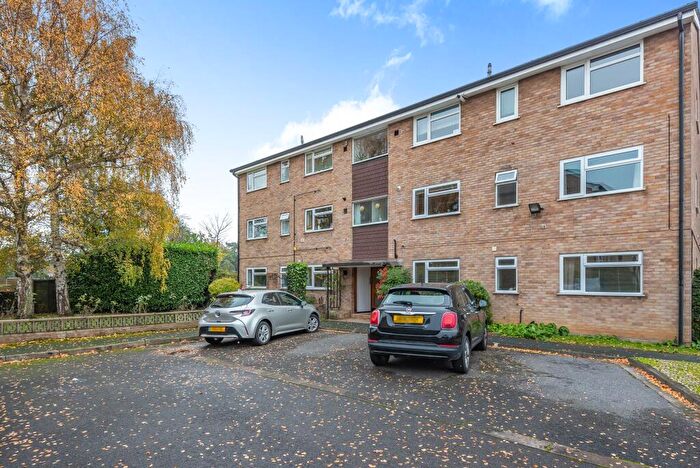 3 Bedroom Flat To Rent In Birchington Road, Cedar Court Birchington Road, SL4