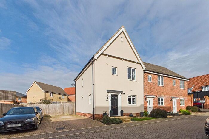 3 Bedroom End Of Terrace House For Sale In Swale View, Thetford, IP24