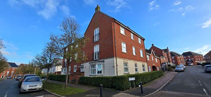 2 Bedroom Flat To Rent In Brompton Road, Hamilton, Leicester, LE5