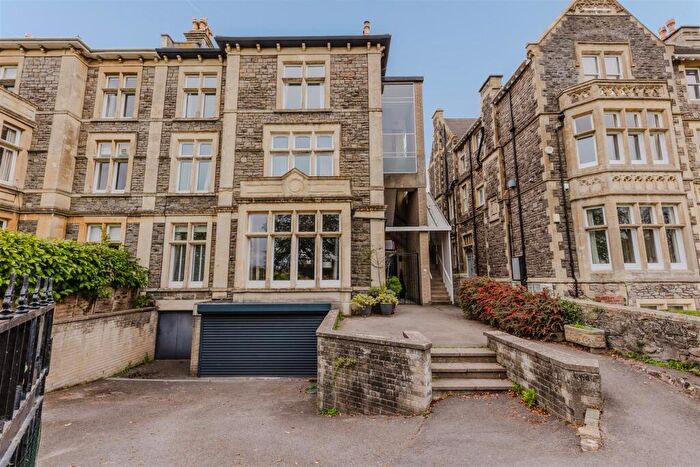 3 Bedroom Duplex For Sale In Downleaze, Stoke Bishop, Bristol, BS9