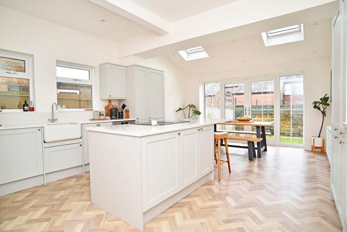 3 Bedroom Semi-Detached House For Sale In Bilton Grove Avenue, Harrogate, HG1