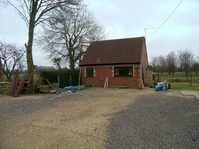 1 Bedroom House To Rent In Kellaways, Chippenham, SN15