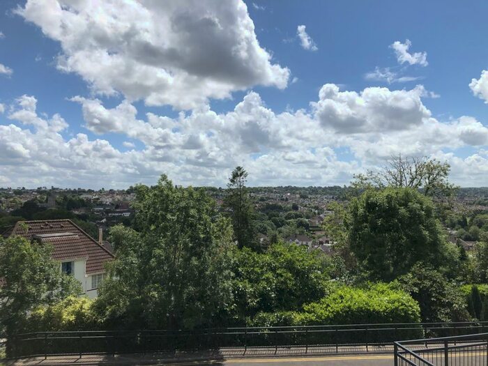 2 Bedroom Apartment To Rent In Stratford Court, Westover Gardens, Bristol, BS9