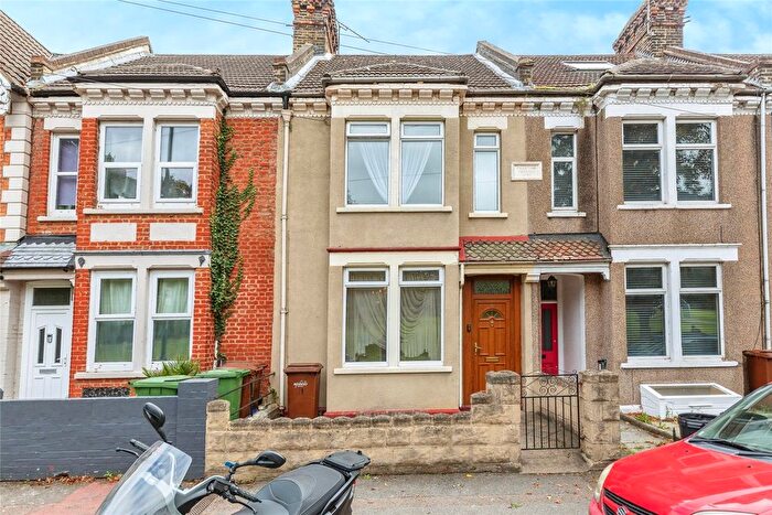 4 Bedroom Terraced House For Sale In Northcote Road, Rochester, Kent, ME2