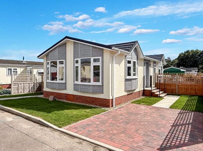 2 Bedroom Park Home For Sale In Roma Avenue, Martlesham Heath, Ipswich, IP5