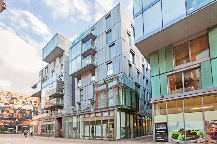 2 Bedroom Flat To Rent In Brewhouse Yard, London, EC1V