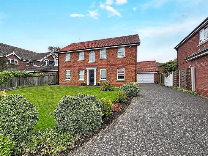 4 Bedroom Detached House For Sale In Northumberland Avenue, Hornsea, HU18
