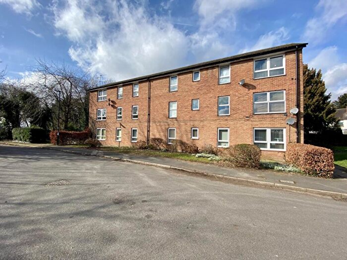 2 Bedroom Flat For Sale In James Andrew Close Greenhill Sheffield, S8