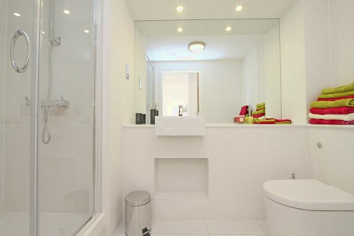 Apartment To Rent In Distillery Tower, Mill Lane, Deptford, London, SE8