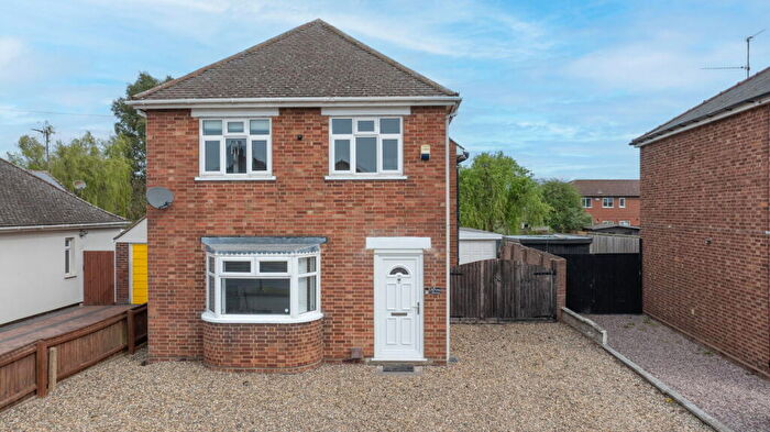 3 Bedroom Detached House For Sale In Wisbech Road, March, PE15