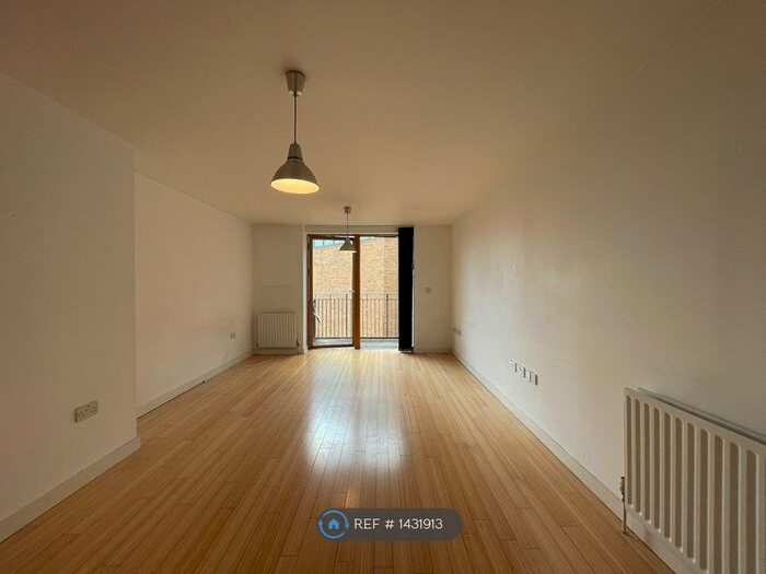 1 Bedroom Flat To Rent In Cordwainer House, London, E8