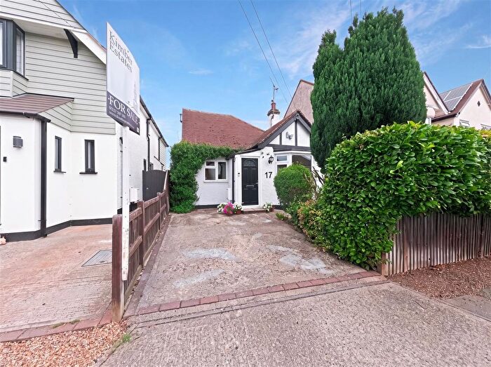 2 Bedroom Detached Bungalow For Sale In Pier Avenue, Herne Bay, CT6