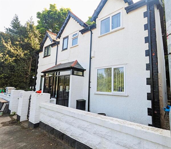 2 Bedroom End Of Terrace House To Rent In Llanrwst Road, Glan Conwy, LL28