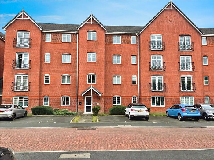 2 Bedroom Flat For Sale In Blount Close, Crewe, Cheshire, CW1