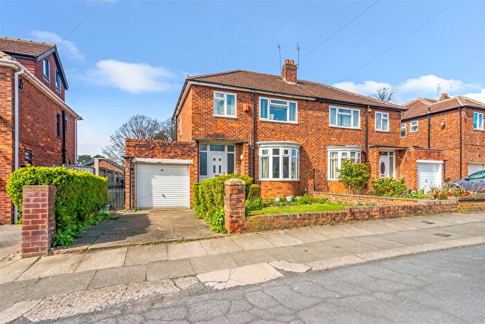 3 Bedroom Semi Detached House For Sale In Baydale Road, Darlington, DL3