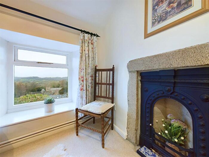 2 Bedroom Cottage To Rent In West Bank, Winster, DE4