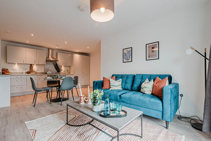 2 Bedroom Apartment To Rent In Barnabas Drive, Salford, M6