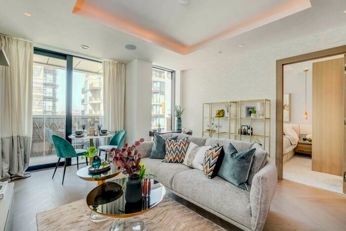 2 Bedroom Apartment To Rent In Lodge Road, St. John's Wood, London, NW8