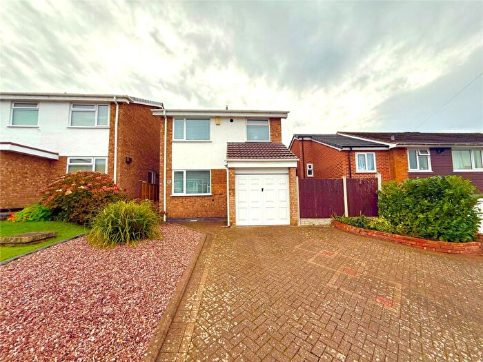 3 Bedroom Detached House For Sale In Frederick Road, Selly Oak, Birmingham, B29