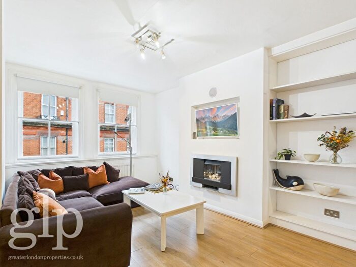 2 Bedroom Flat For Sale In Brewer Street, London, W1F
