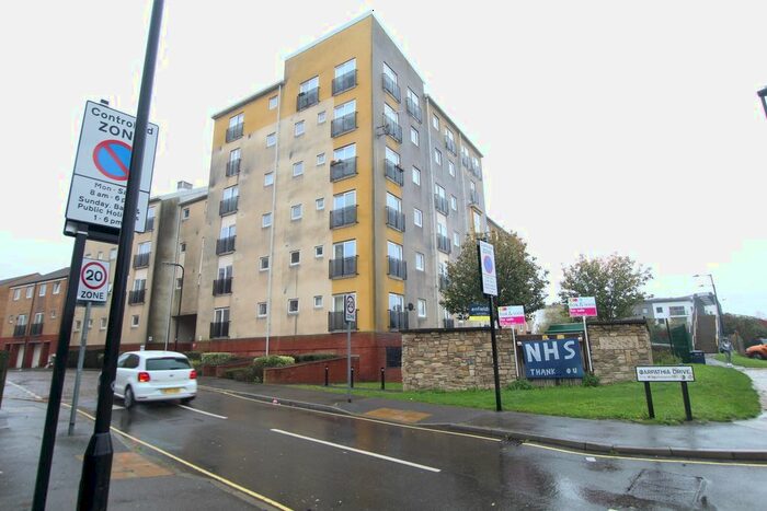2 Bedroom Flat To Rent In Carpathia Drive, Southampton, SO14