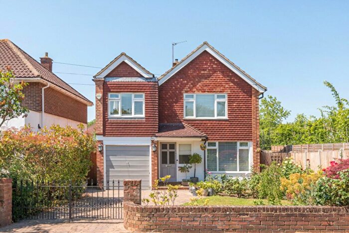 4 Bedroom Detached House For Sale In Harefield, Esher, KT10