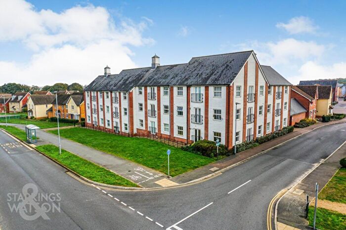 2 Bedroom Flat To Rent In Woodpecker Way, Costessey, NR8