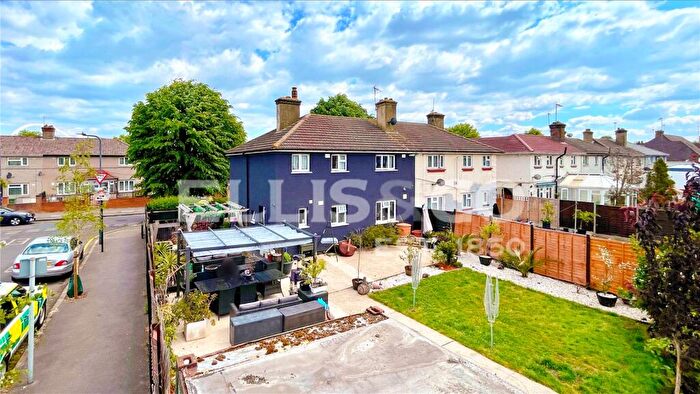 4 Bedroom Semi-Detached House For Sale In Hillfield Avenue, Wembley, HA0