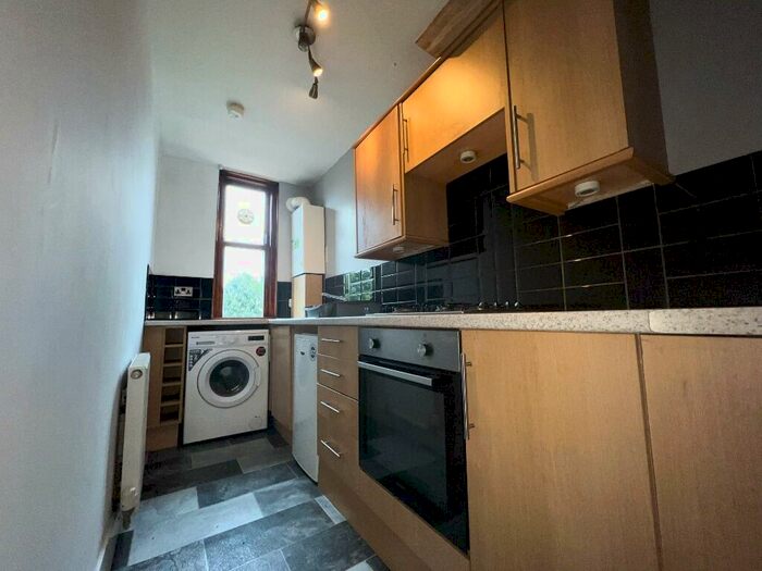1 Bedroom Flat To Rent In Victoria Road, Falkirk Town, Falkirk, FK2