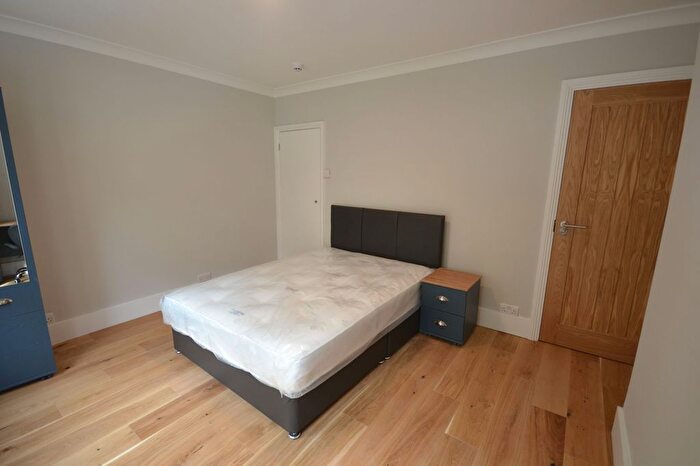 5 Bedroom Terraced House To Rent In St. Bartholomews Road, Reading, RG1