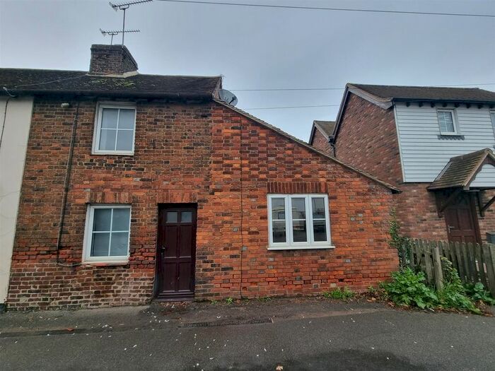 1 Bedroom End Of Terrace House To Rent In Wheeler Street, Headcorn, TN27