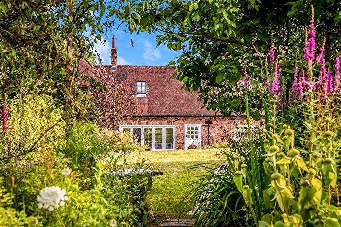 4 Bedroom Link Detached House For Sale In Steep Road, Crowborough, East Sussex, TN6