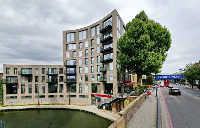 2 Bedroom Apartment For Sale In Camden Road, Regent Canalside, NW1