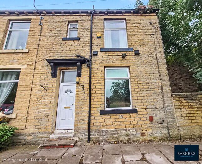 2 Bedroom End Of Terrace House For Sale In Munster Street, Bradford, BD4