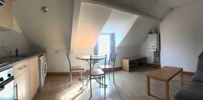 2 Bedroom Apartment To Rent In Newport Rd, Roath, CF24