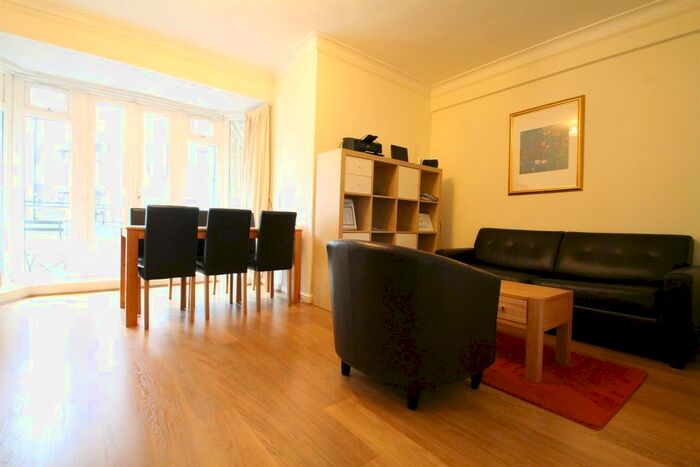 2 Bedroom Flat To Rent In Marsham Street, London, SW1P