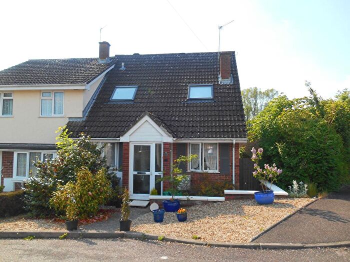 House To Rent In Willowdale Close, Honiton, EX14