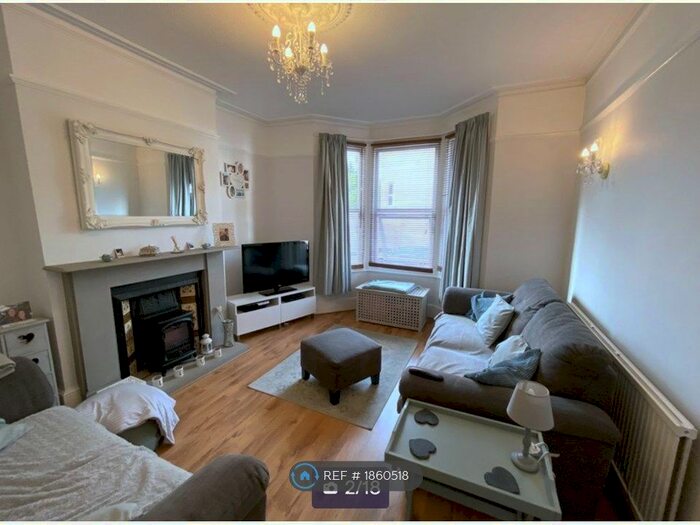 1 Bedroom Flat To Rent In Temple Road, Croydon, CR0