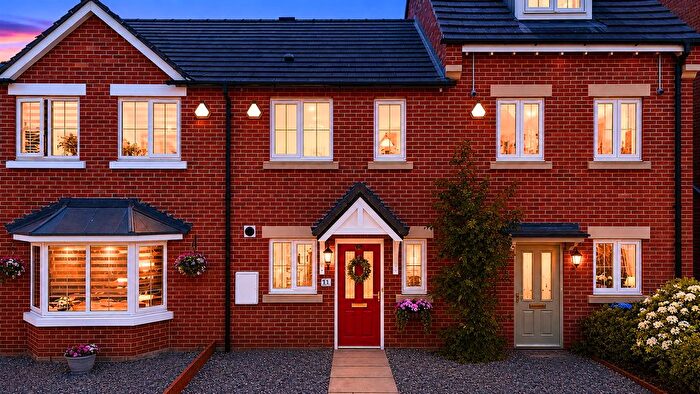 2 Bedroom Property For Sale In Riverside Court, Featherstone, WF7