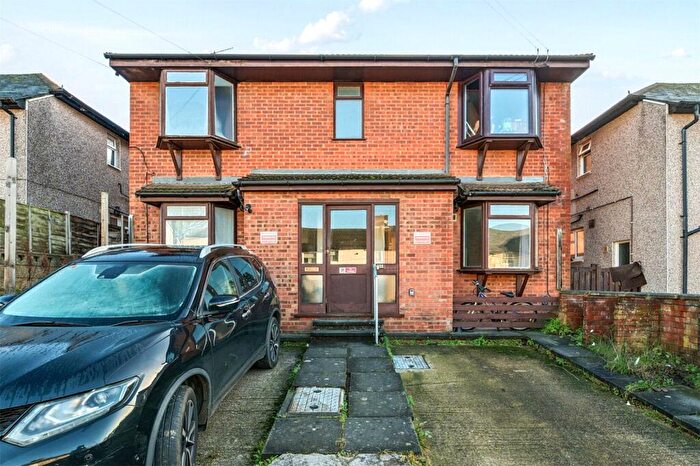 Studio To Rent In Brockhurst Road, Chesham, Buckinghamshire, HP5