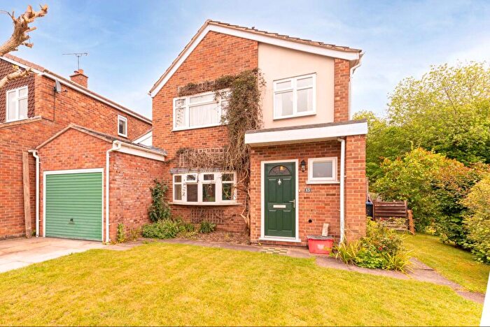 4 Bedroom Detached House For Sale In Antrobus Close, Hatton, Warwick, Warwickshire, CV35