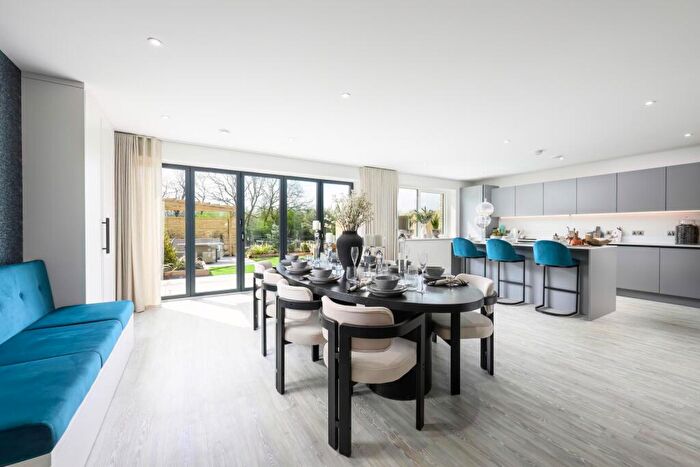 1 Bedroom Apartment For Sale In Canalside Quater, Oxford North, Oxfordshire, OX2