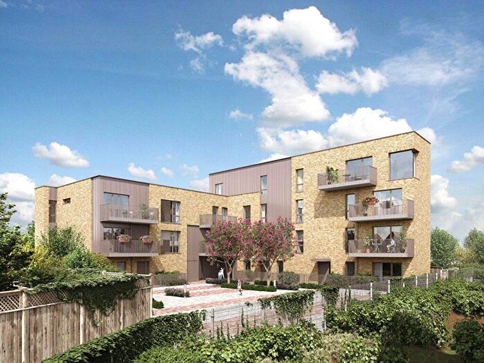 2 Bedroom Apartment For Sale In Navarino Mews, Navarino Grove, London, E8